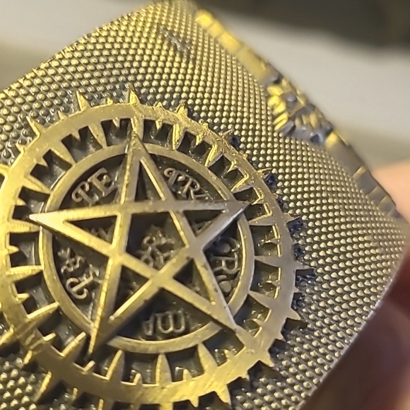 Tetragrammaton Crest Design Cuff Bracelet - Picture 4 of 5
